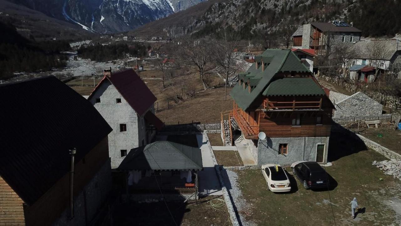 Hotel Bujtina Vellezerit Grrela Theth Exteriér fotografie